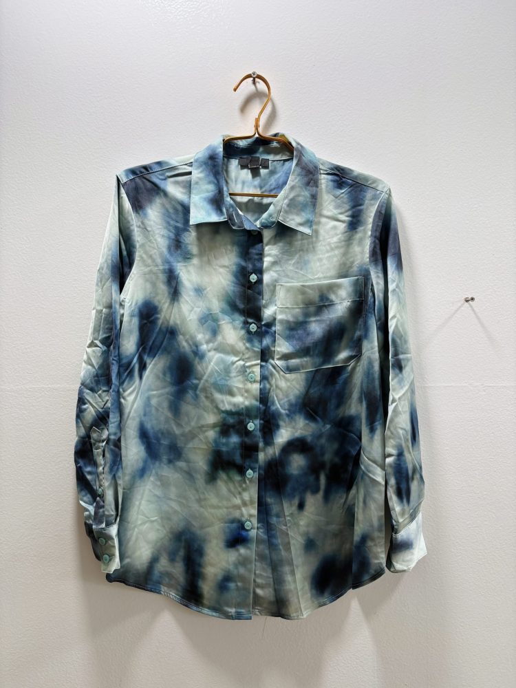 Women’s Blue Tie-Dye Button-Down Shirt